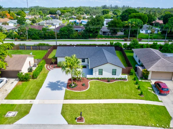 1261 Wyndcliff Drive, Wellington, FL 33414