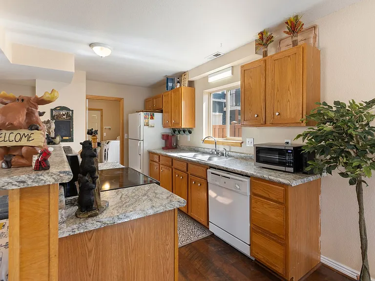 509 N Center St — Photo 20