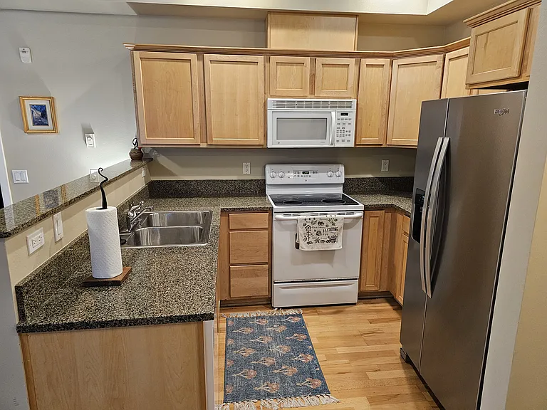 1015 Railroad Ave #219 — Photo 20
