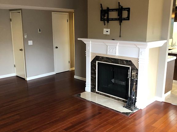 4th image of 16956 Susan Ct