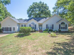 402 Regency Cir, Anderson, SC 29625