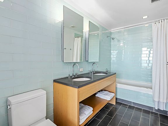 4th image of 310 W 52nd St APT 33C