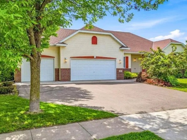 29673 Shoreview Cir, Lindstrom, MN 55045