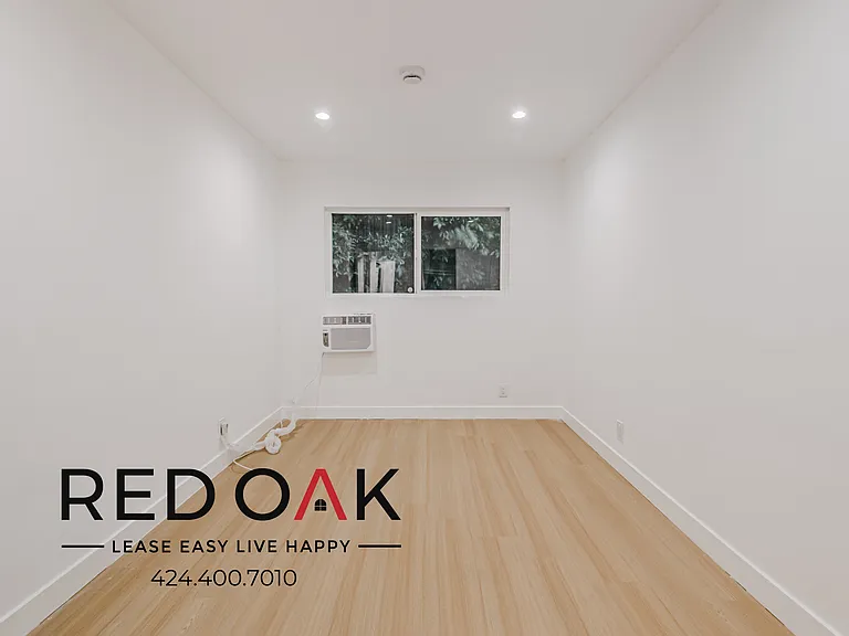 126 N Catalina St #3 — Photo 16