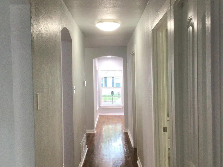 405 Madison St — Photo 12