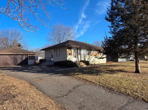 5924 Regent Ave N, Crystal, MN 55429