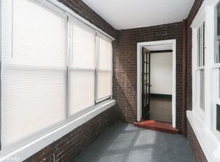 3825 N Drake Ave #411, Chicago, IL 60618