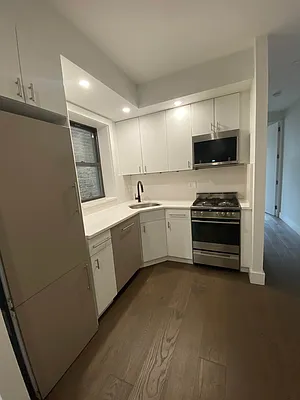 Rented by Besen Partners, LLC | media 11