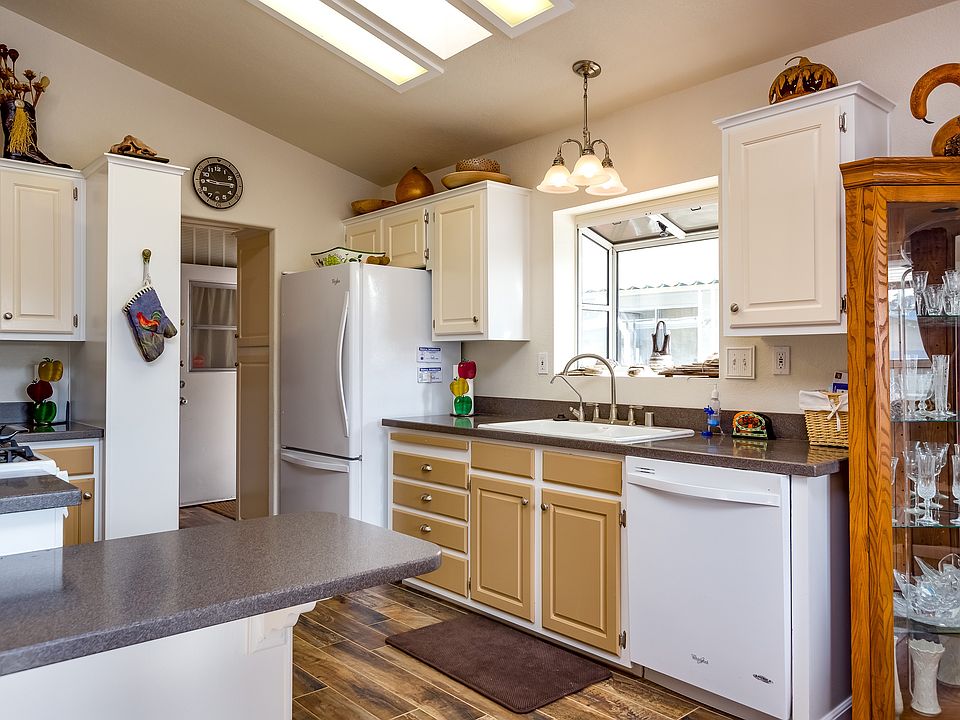 1st image of 1840 Garnette Drive