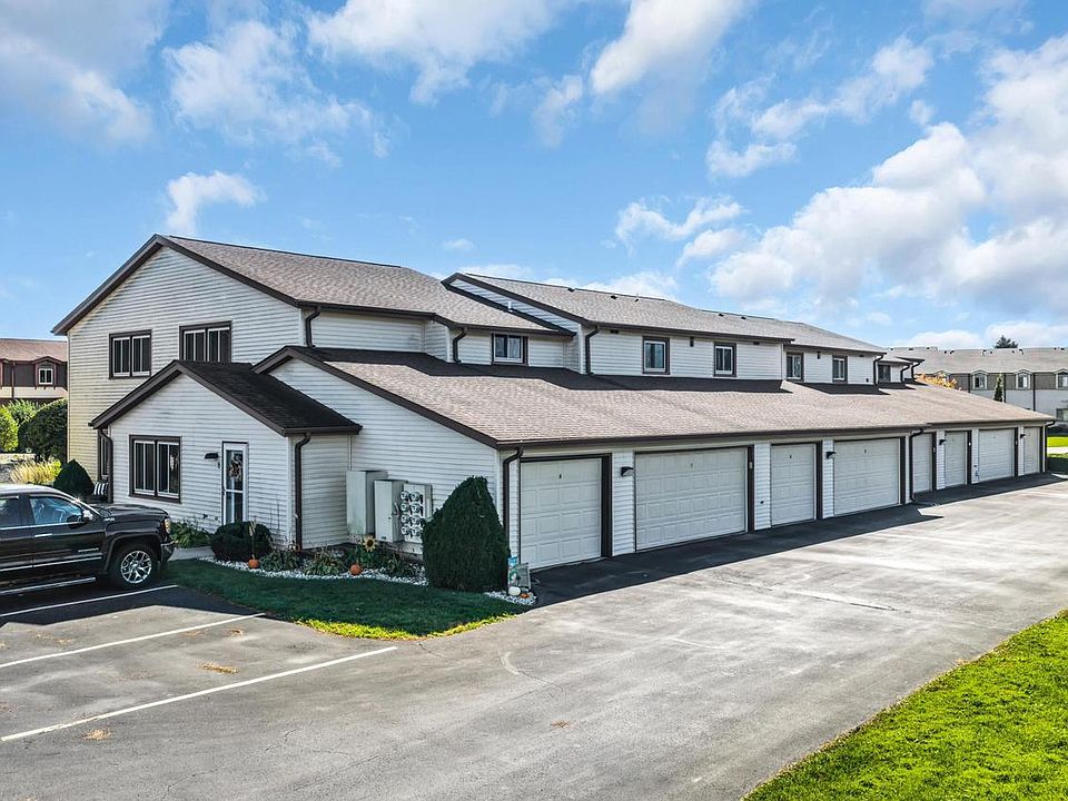 1st image of 7240 Mariner DRIVE #7