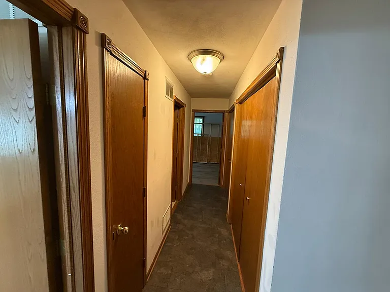 2101 Green Valley Dr — Photo 18