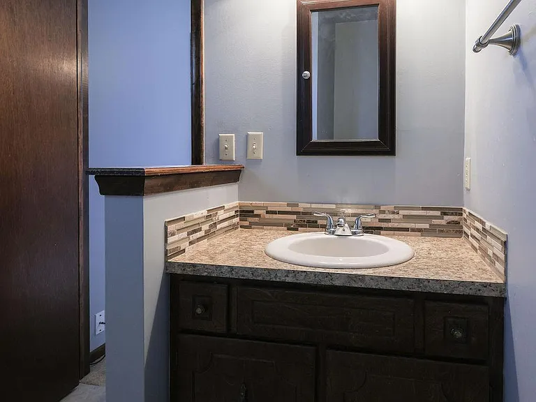 13435 Westwood Ln — Photo 23