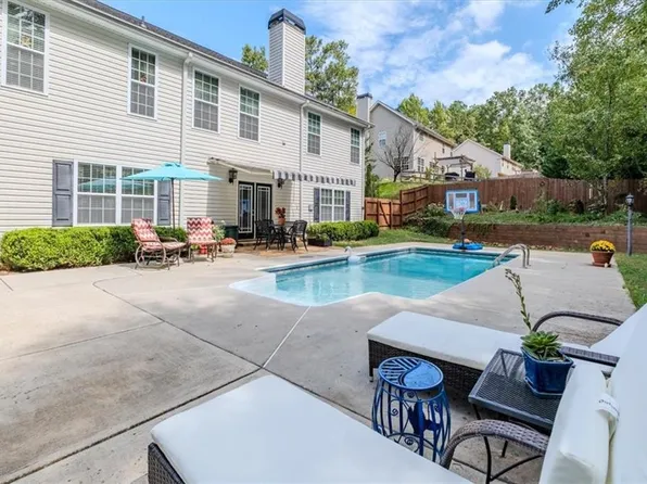 195 Sinyard Cir, Hiram, GA 30141