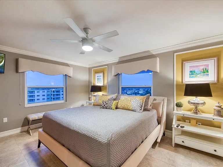 17400 Gulf Blvd #J9 — Photo 33