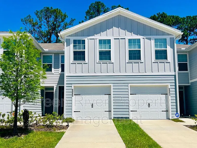 5953 Creekside Crossing Dr — Photo 1