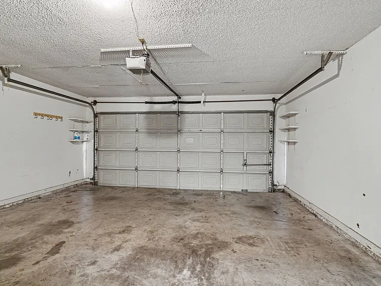 1507 Lindsey Ln W #A — Photo 25