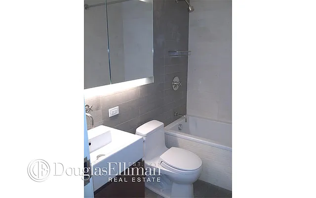 Rented by Douglas Elliman | media 37