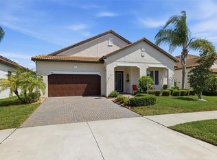 5410 Story Grass Ct, Wimauma, FL 33598