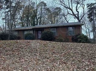 2701 Flintridge Dr, Charlotte, NC 28212