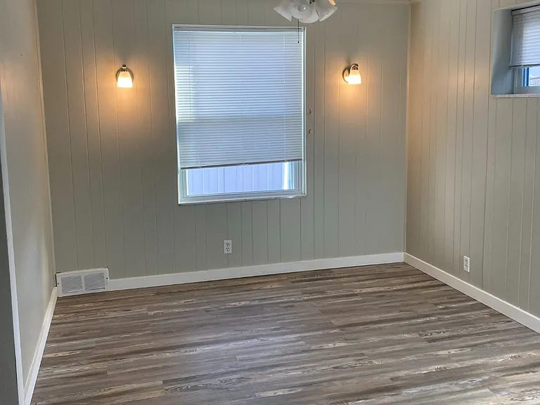 63 S Bryant Ave — Photo 8