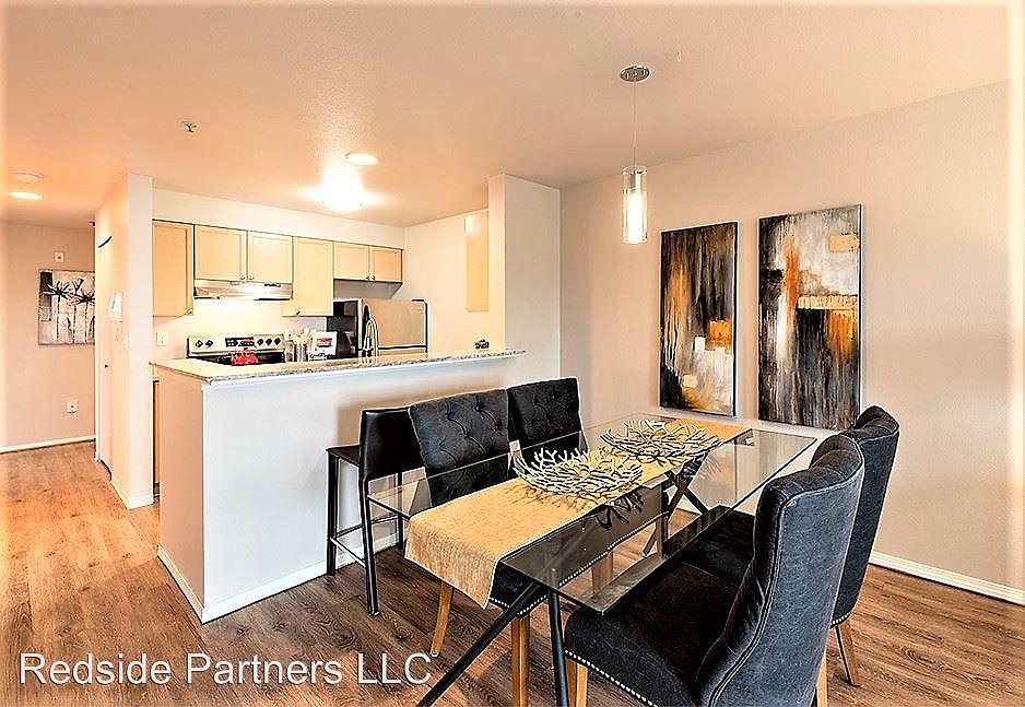 1st image of 4511 8th Ave NE APT 303