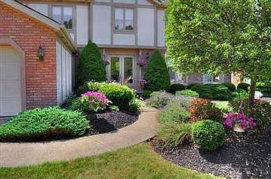 2nd image of 1764 Farrs Garden Path
