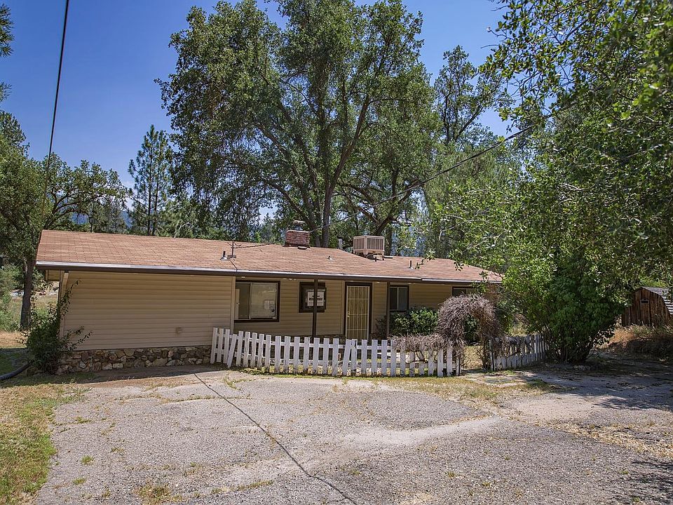 1st image of 45608 Lauri Ln