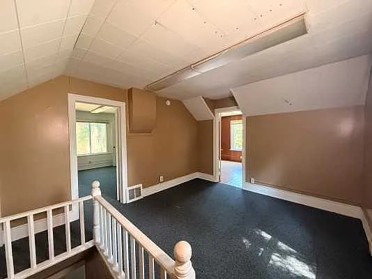 421 E Crosstown Pkwy — Photo 12