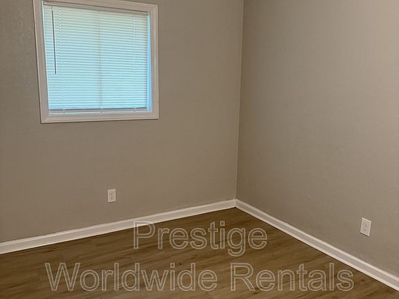5th image of 4549 Sims St