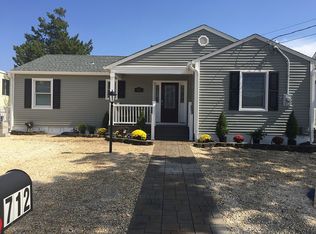 712 Drum Point Rd, Brick, NJ 08723