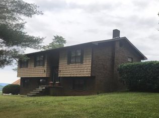 422 Bello Rd, Tazewell, TN 37879