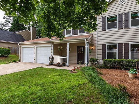 2nd image of 10365 Summer Creek Dr