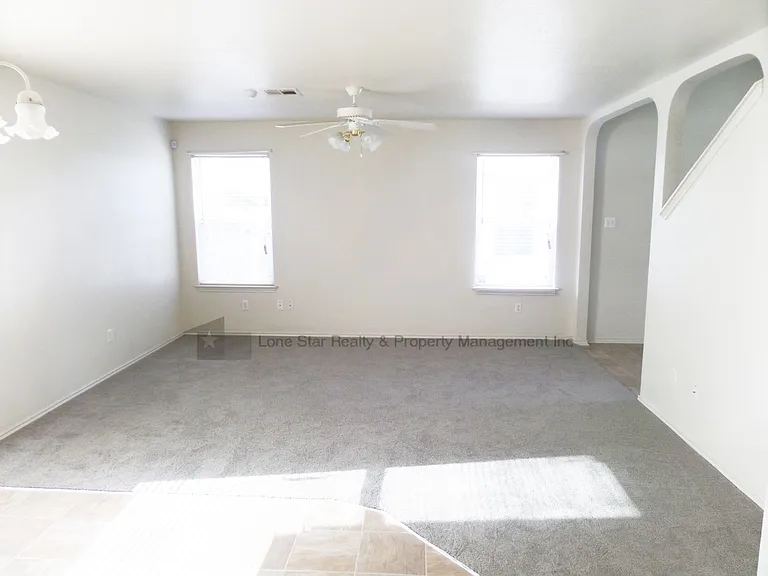 1312 Saddle Dr — Photo 6