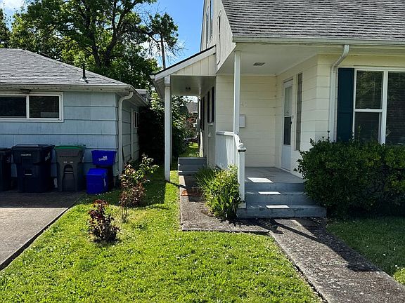 3rd image of 1420 Tyler St #0