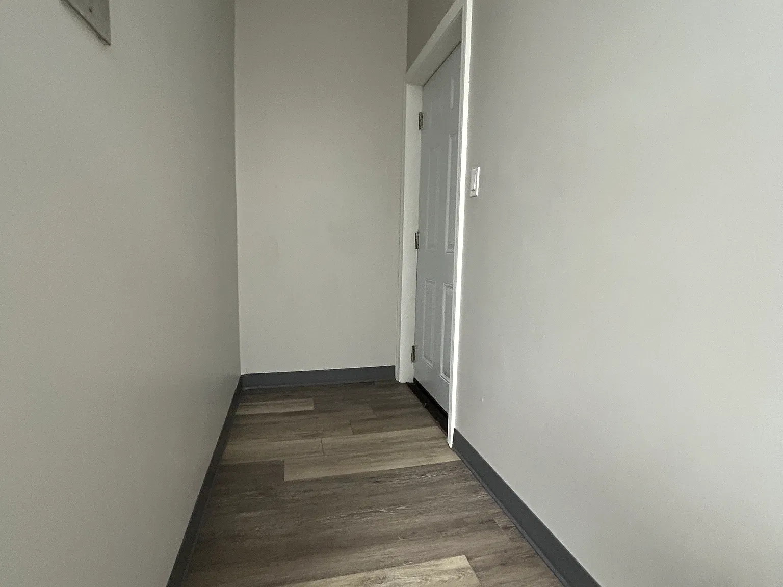 32 Chestnut St — Photo 2