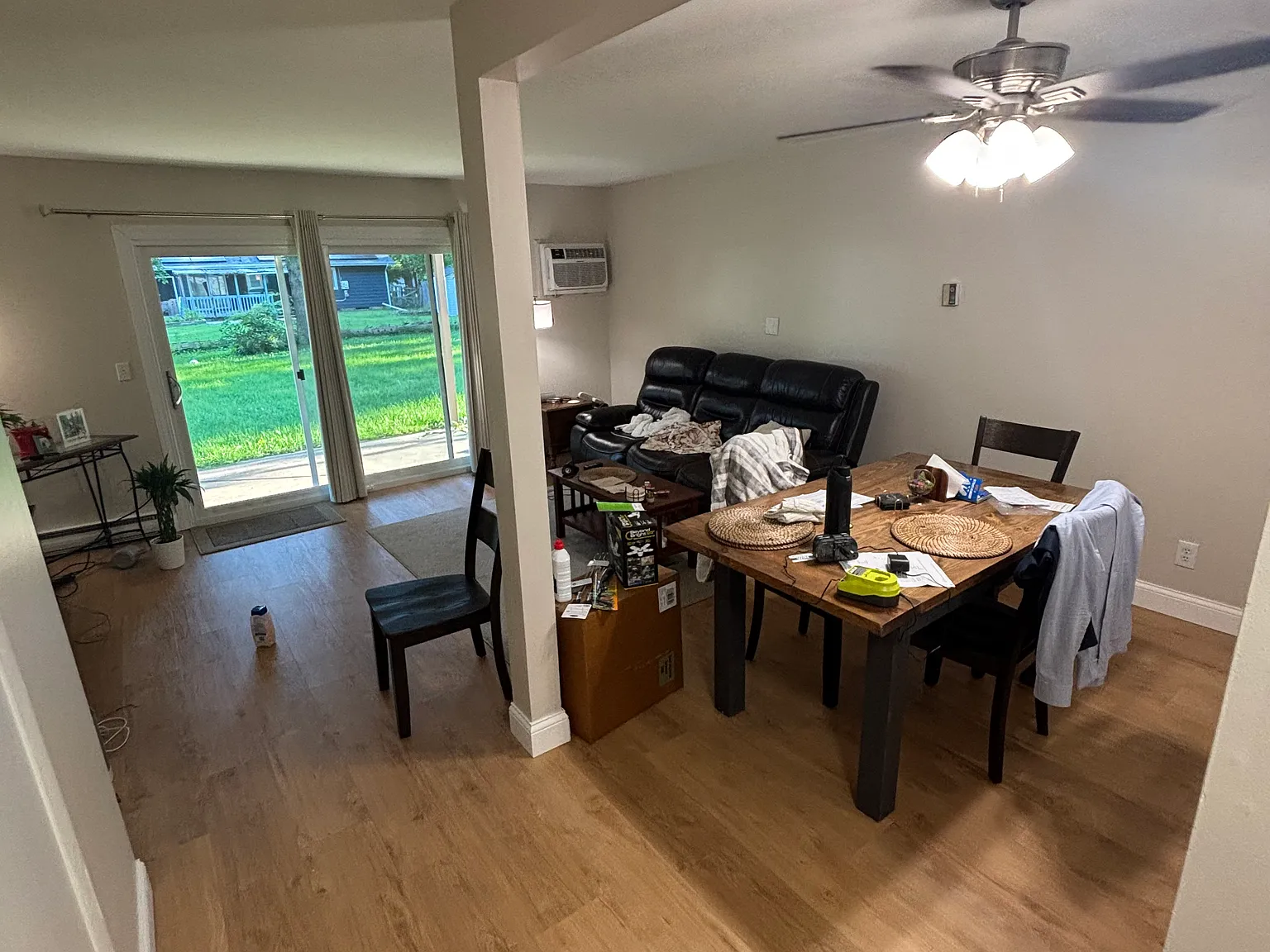 2 bed, 1.5 bath, 1100 sqft, $1,750 — Photo 2