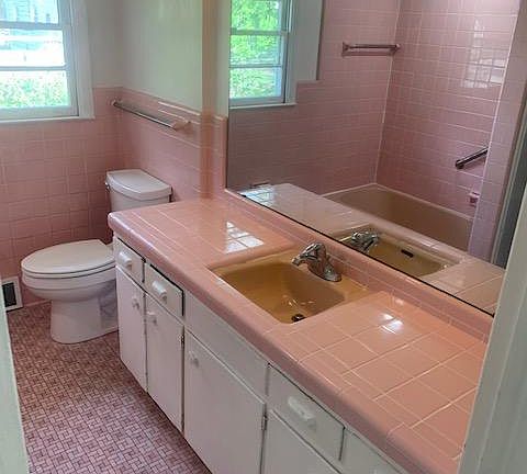 5th image of 5214 Wardcliff Dr