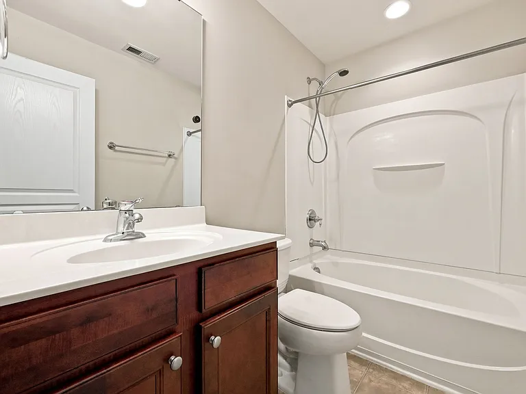 8221 Pilots View Dr — Photo 11