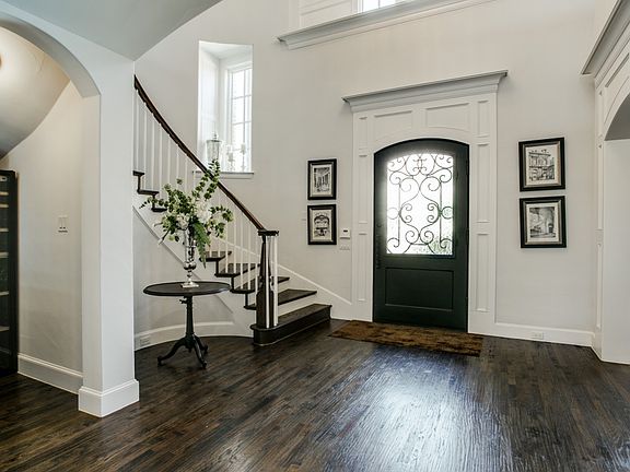 4th image of 5760 Bernay Ln