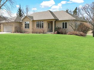 5700 E Eagle Trce, Hartsburg, MO 65039