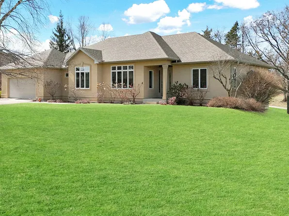 5700 E Eagle Trce, Hartsburg, MO 65039