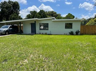 919 Edgewater Cir, Eustis, FL 32726