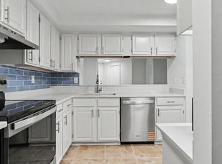 12209 Saint Peter Ct APT E, Germantown, MD 20874