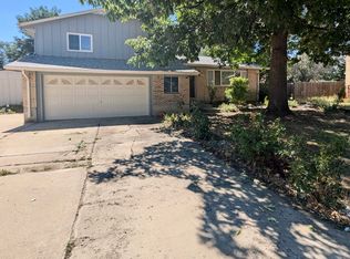 1253 Brookfield Dr, Longmont, CO 80501