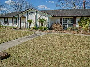 904 Pennywayne St, Friendswood, TX 77546
