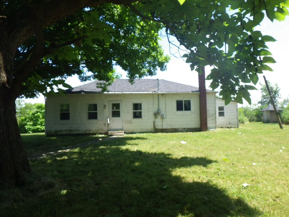 1st image of 12285 W Blackford Ave