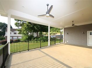 719 Danbury Rd #F2, Ridgefield, CT 06877