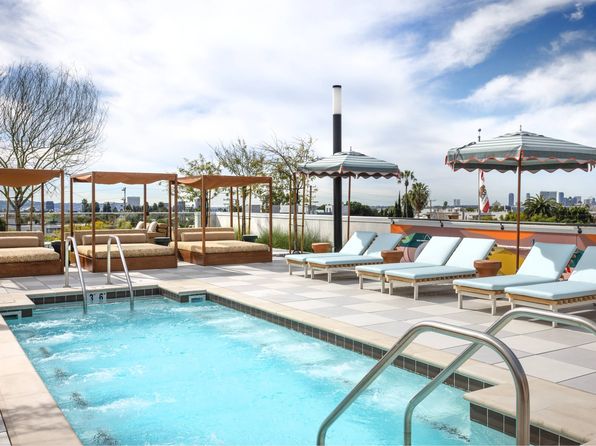 7617 Santa Monica Blvd APT 322