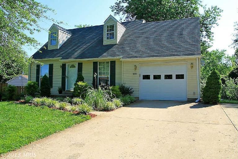 1st image of 5640 Roundtree Dr