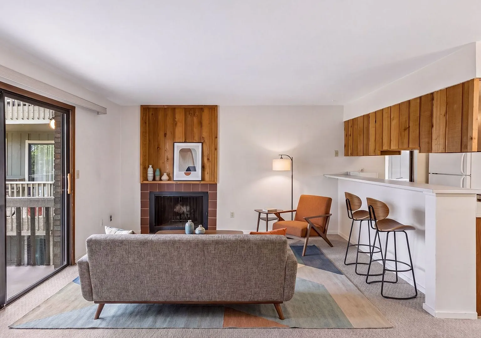 Charming 2B/2B Condo in Boulder - Available Now! — Photo 1